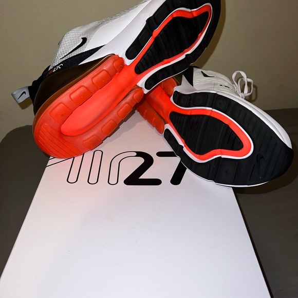Air Max 270 - Picture 10 of 12